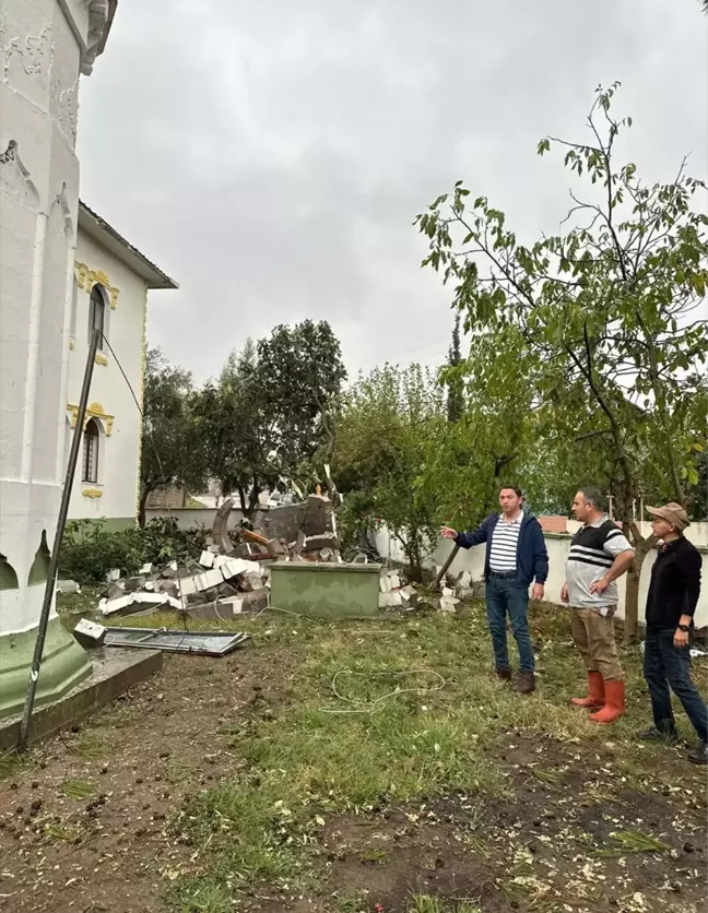 Çanakkale'de Sağanak Yağış Hayatı Olumsuz Etkiledi