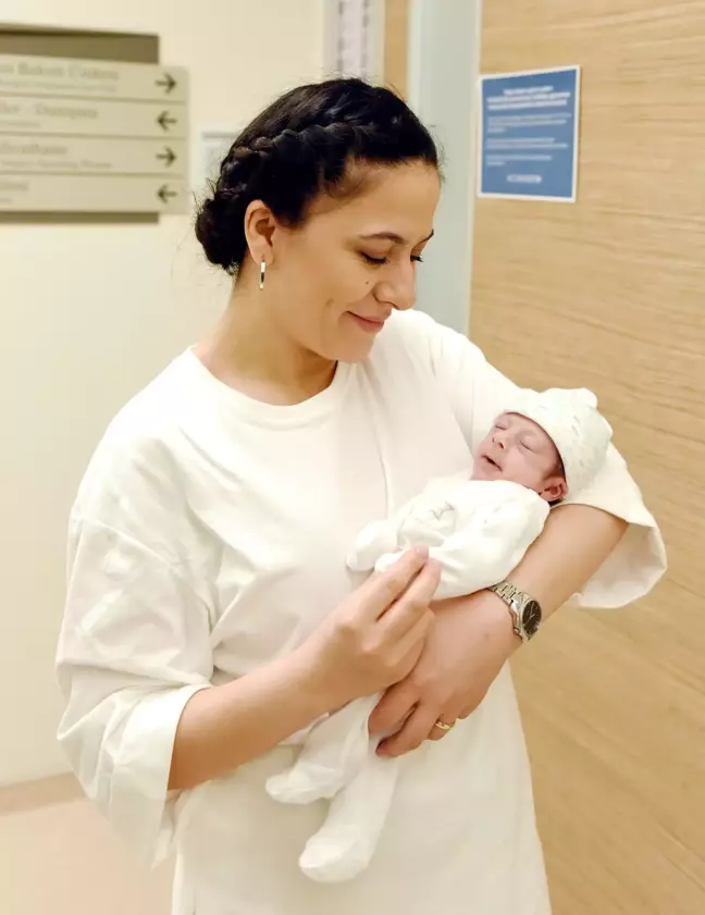 Sağlık Bakanlığı'nın hava ambulansı 5 günlük bebek için havalanmıştı