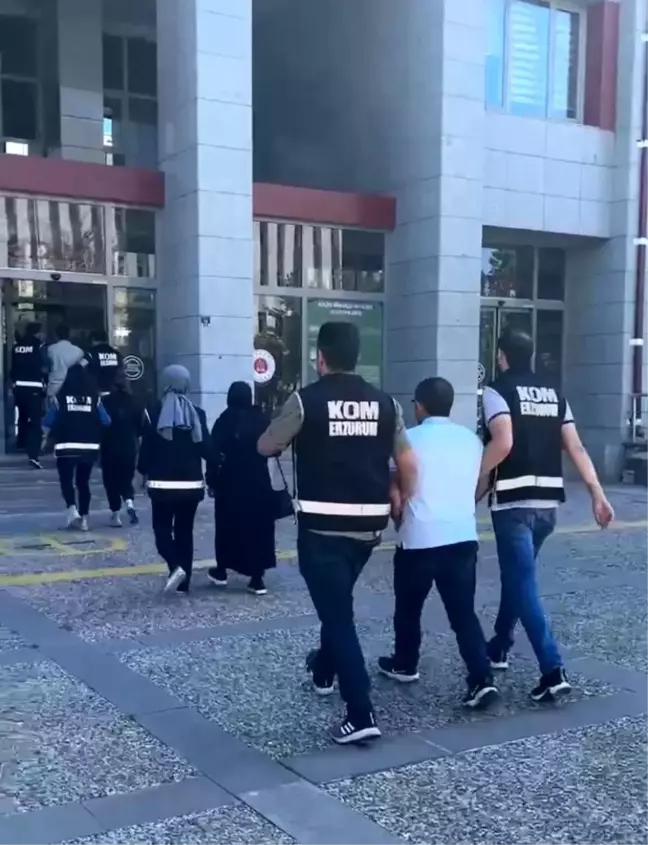 Erzurum'da FETÖ operasyonu: 4 şüpheli yakalandı