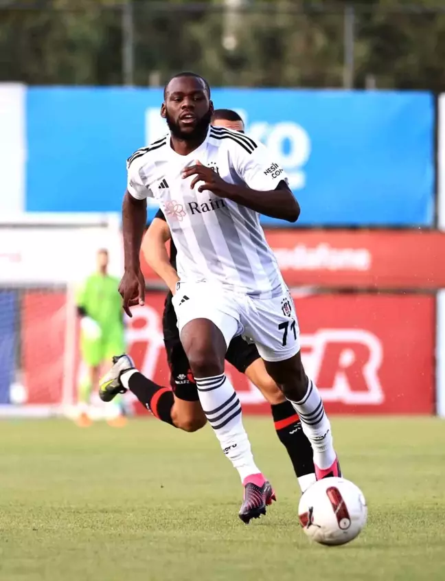Beşiktaş, Jean Onana'yı Marsilya'ya kiraladı