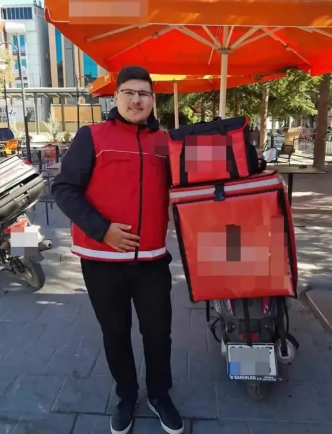 Burdur'da Motosiklet Kazasında Üniversite Öğrencisi Hayatını Kaybetti