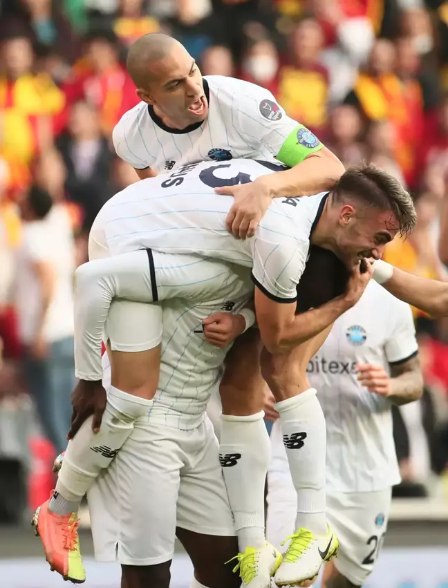 Futbol: Spor Toto Süper Lig