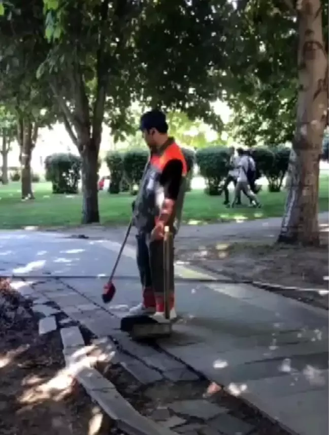 Temizlikçi kılığına giren polisin takip ettiği şahıstan uyuşturucu çıktı