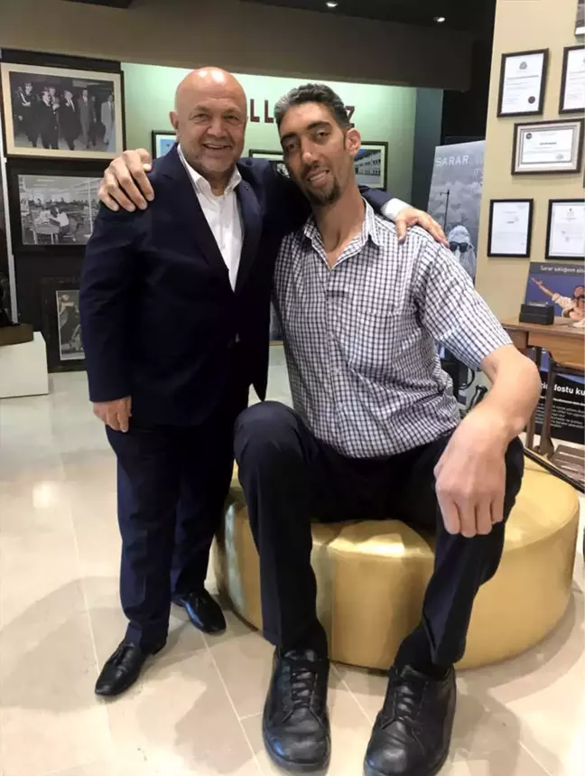 Dünyanın En Uzun Adamı Sultan Kösen Eskişehir'de