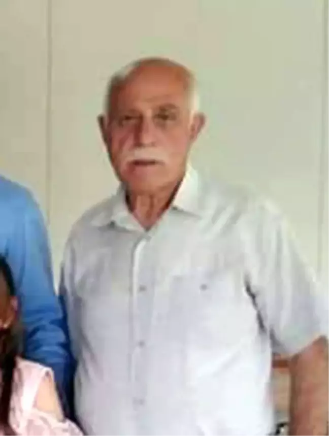 Anız yakarken hayatından oldu