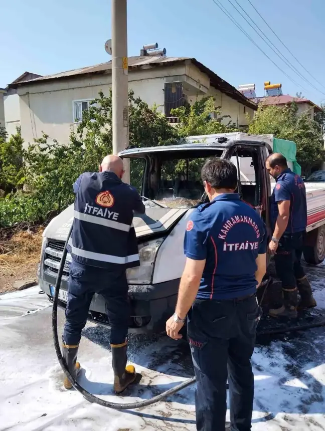 Kahramanmaraş'ta bir pikapta çıkan yangın söndürüldü