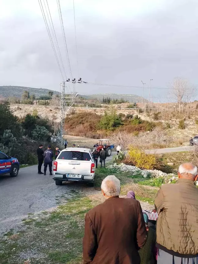 Mersin'de Traktörle Mezarlık Ziyaretinden Dönüşte Silahlı Saldırı