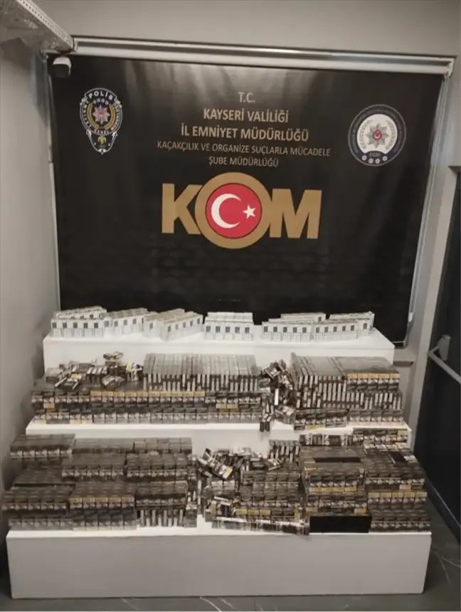 Kayseri'de 2 Bin 220 Paket Kaçak Sigara Ele Geçirildi