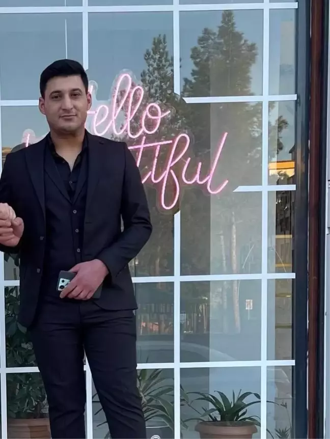 Düğün Hazırlığı Yapan Genç, Mide Kanserine Yenik Düştü