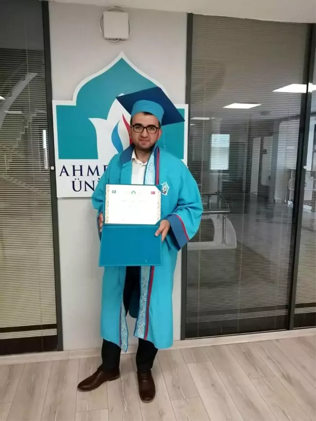 Ahmet Yesevi Üniversitesi TÜRTEP Mezunları Diplomalarını Aldı