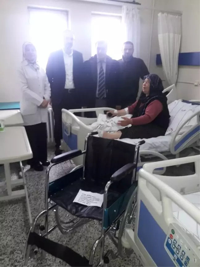 Anadolu Engelliler Derneği'nden Engelli Vatandaşa Tekerlekli Sandalye