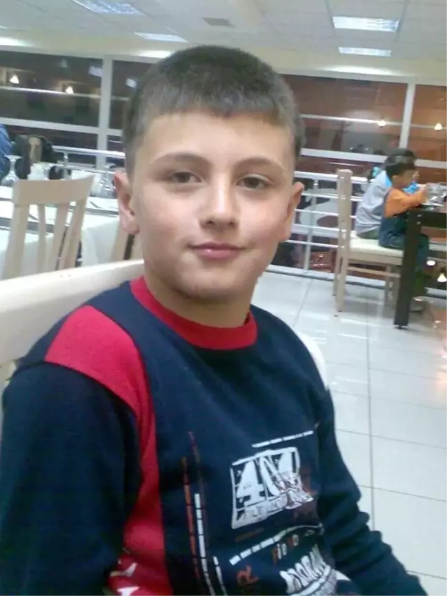 Plajda Kaybolan Küçük Mehmet'i Arama Çalışmaları Devam Ediyor