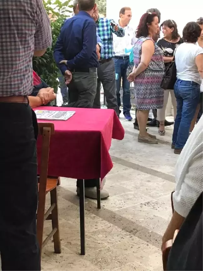 Denizli'de CHP'nin Delege Seçiminde Kavga: 2 Yaralı