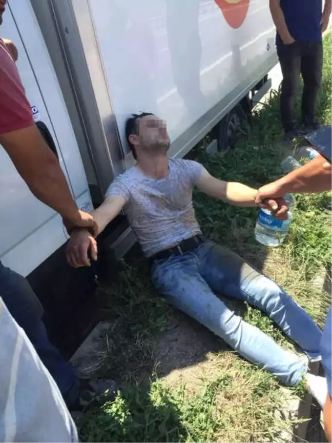 Uyuşturucu Kullandığı İddia Edilen Sürücü Kaza Yaptı