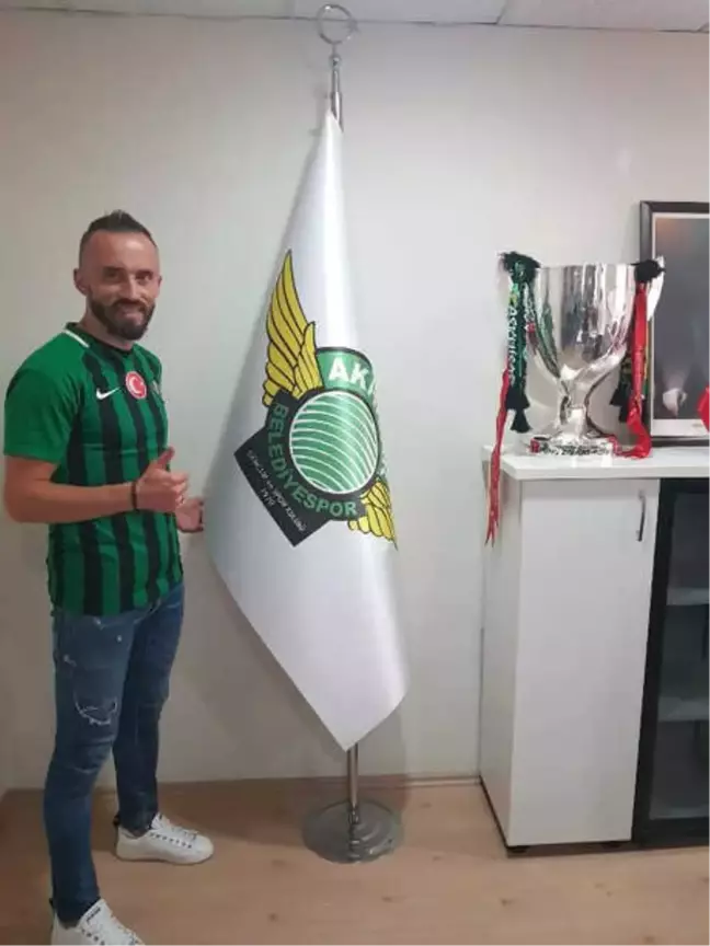 Akhisarspor'da Vrsajevic İmzayı Attı