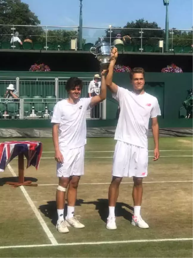 Türk Tenisçi Wimbledon'da Şampiyon Oldu