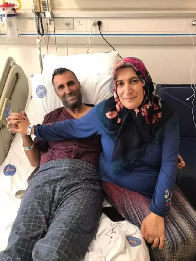 Evlilik Yıl Dönümünde Eşine Böbreğini Hediye Etti