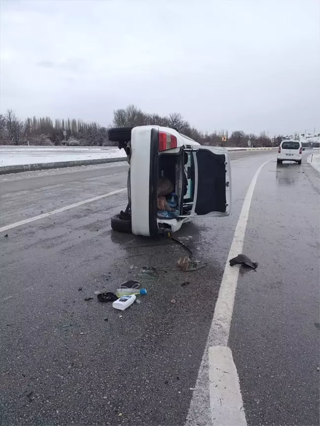 Konya'da Trafik Kazası: 6 Yaralı