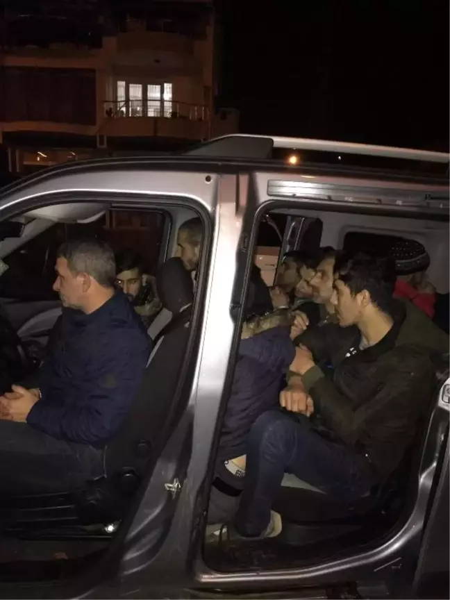 Tekirdağ'da 5 Kişilik Araçta 11 Kaçak Yakalandı