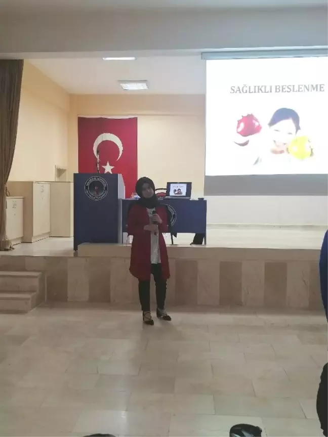 Vitaminlerden İhtiyacımız Kadar ve Hepsinden Uygun Miktarlarda Almalıyız