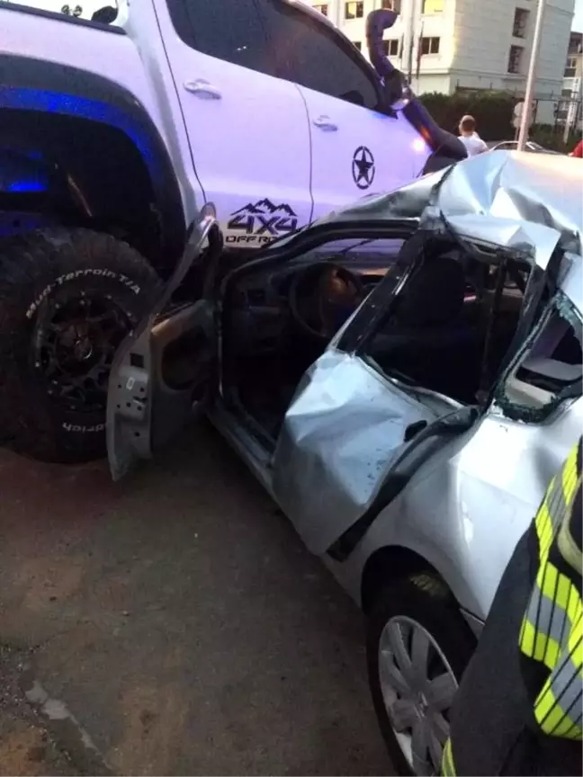 Denizli'de zincirleme kaza: 3 yaralı