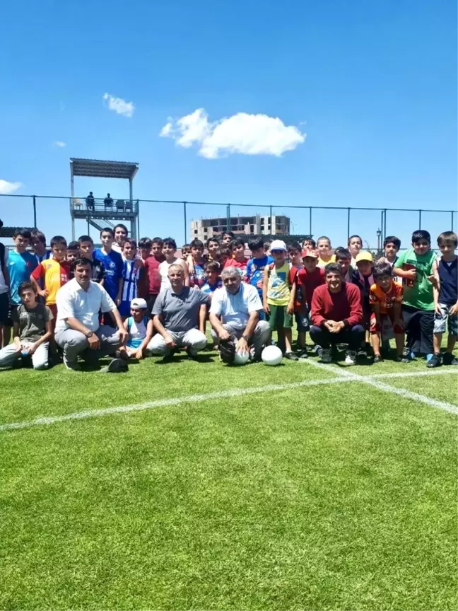 DİVA-SEN'den Kuran Kursu alan öğrencilere futbol turnuvası...