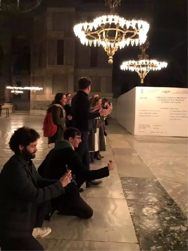 Dünyaca ünlü oyuncu Ayasofya'ya hayran kaldı