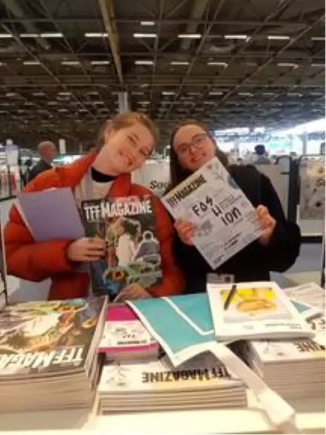 Türk tekstil ürünleri Paris'te tanıtıldı