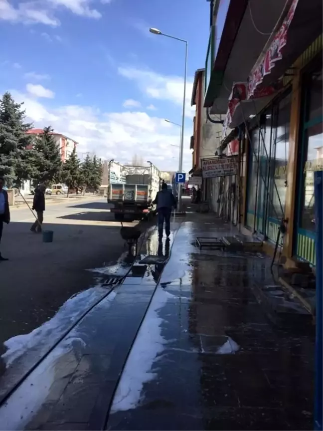 Akyaka Belediyesi dezenfekte çalışmalarını sürdürüyor