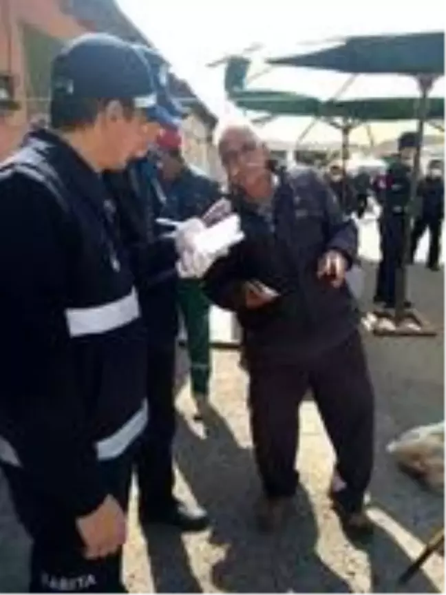 Pazara 65 yasaklılar ve çocuklar alınmadı