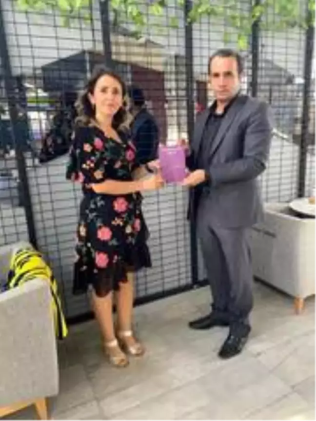 Yazar Yetiş'ten Ağrı 1970 Spor'a ziyaret