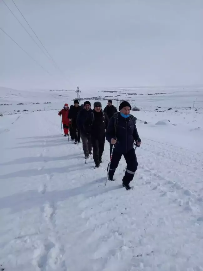 Ağrılı dağcılar Bubi Dağı'na tırmandı