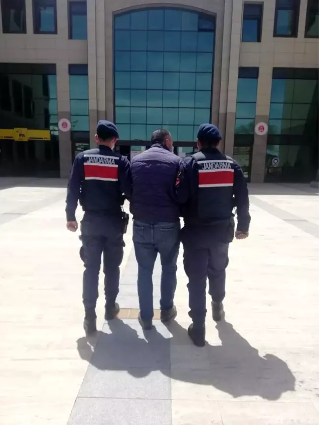 Derinkuyu'da 1 yıl 3 ay hapis cezası ile aranan firari yakalandı