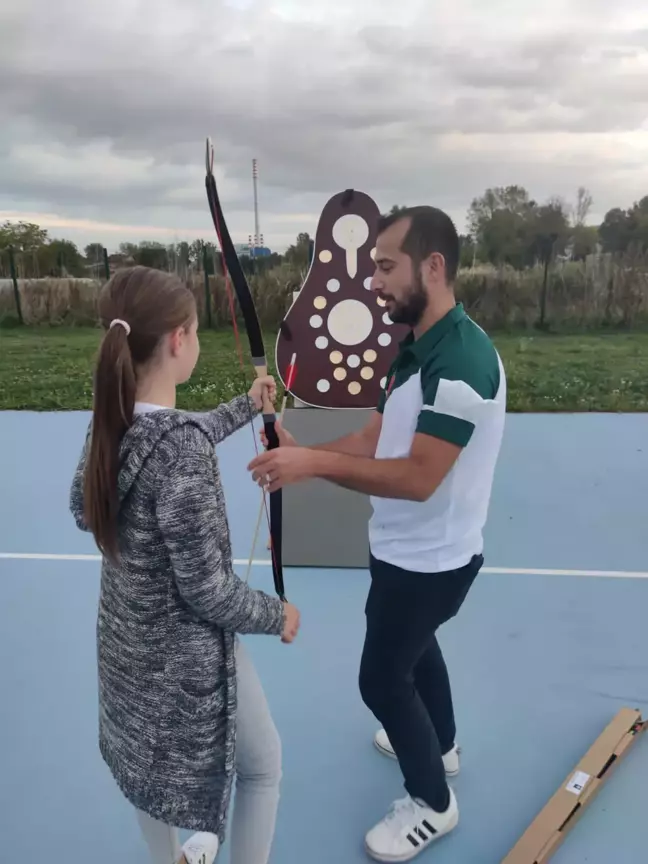 Hırvatistan'da Türk Okçuluğu ve Hat Sanatı Atölyesi düzenlendi