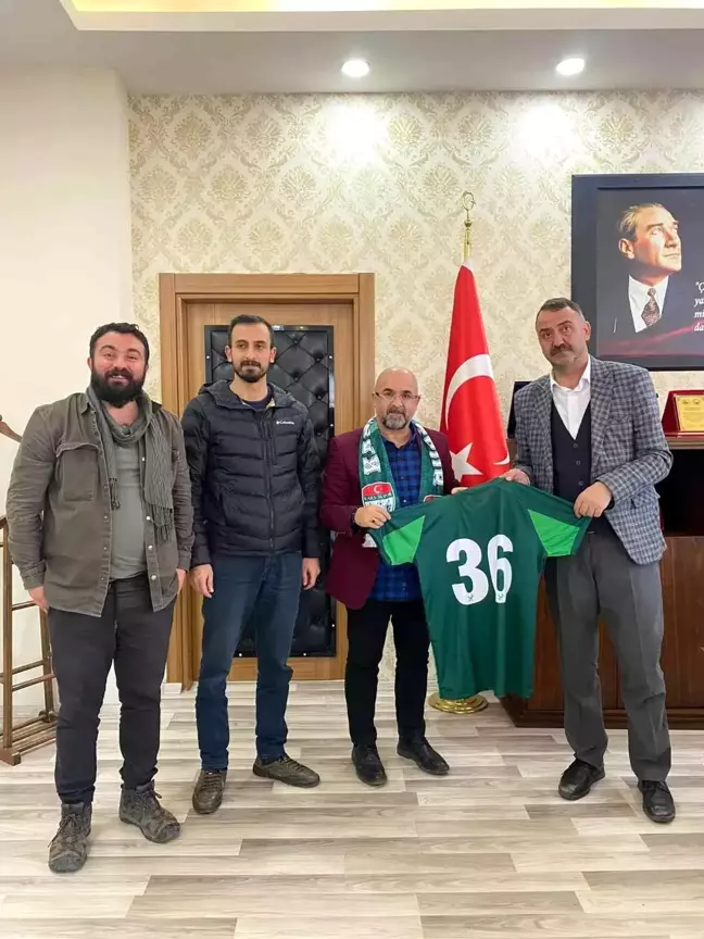 Kars'ta örnek başkandan, örnek davranış