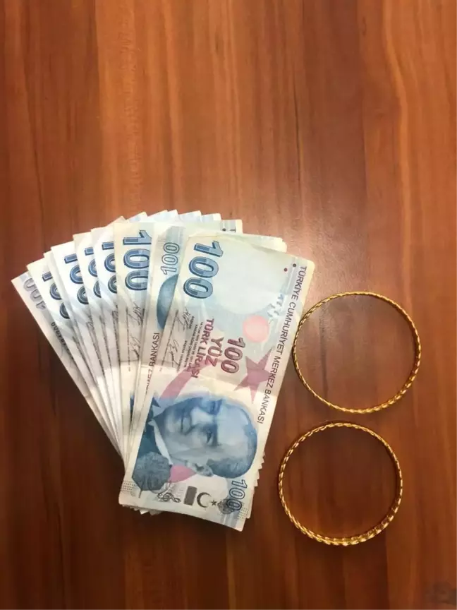 Son dakika haber: Bursa'da kendisini jandarma olarak tanıtıp dolandırıcılık yapan şüpheli yakalandı