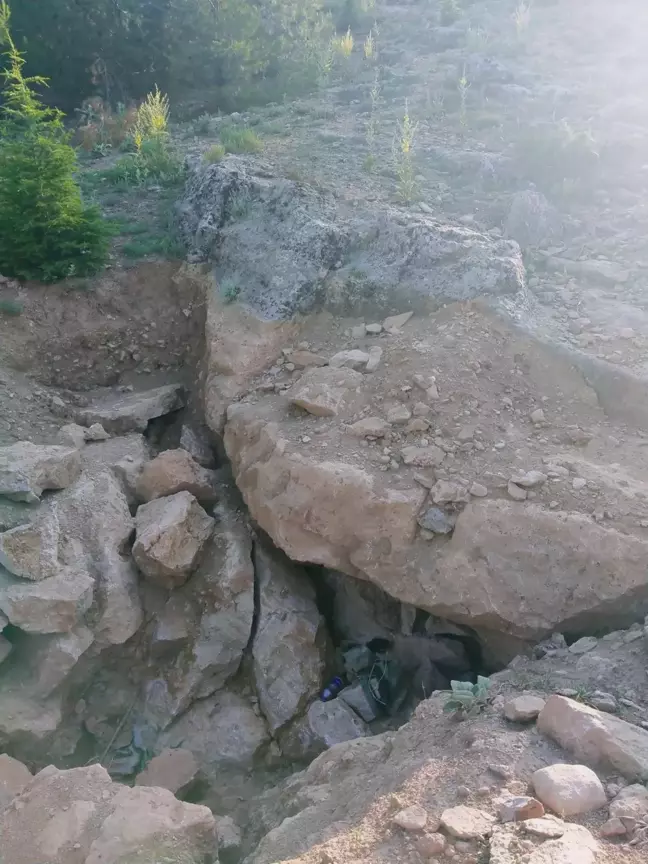 Denizli'de define amaçlı kazıda meydana gelen patlamada bir kişi yaralandı