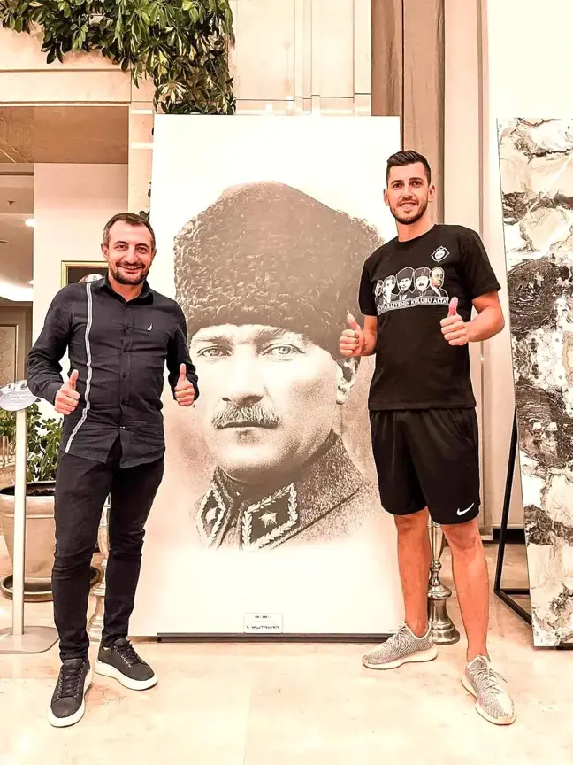 Altay, Ceyhun Gülselam ile sözleşme uzattı