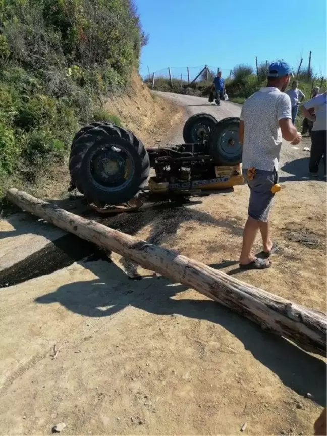 Sinop'ta devrilen traktörün altında kalan sürücü öldü