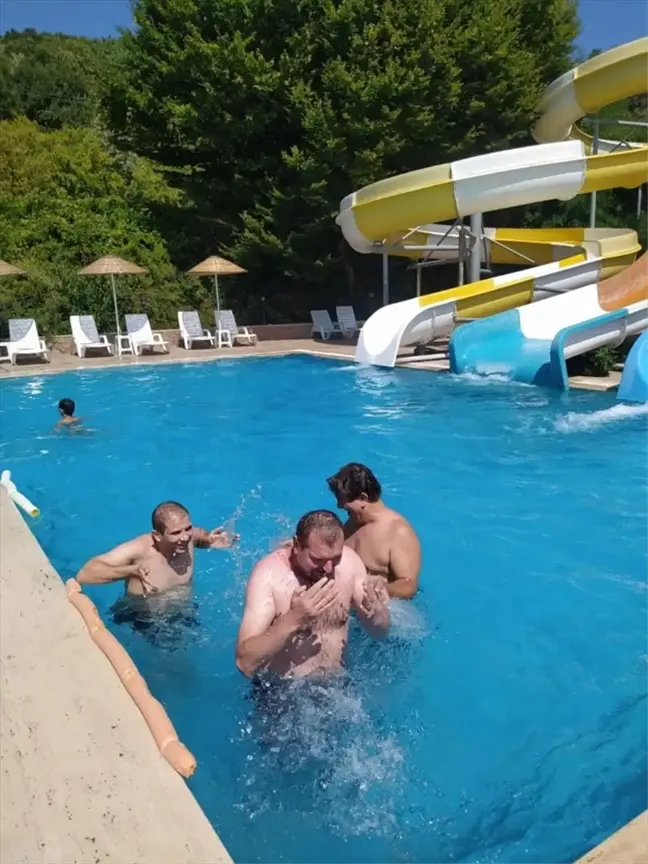 Kırklareli'nde Özel Gereksinimli Öğrencilere Havuz Etkinliği