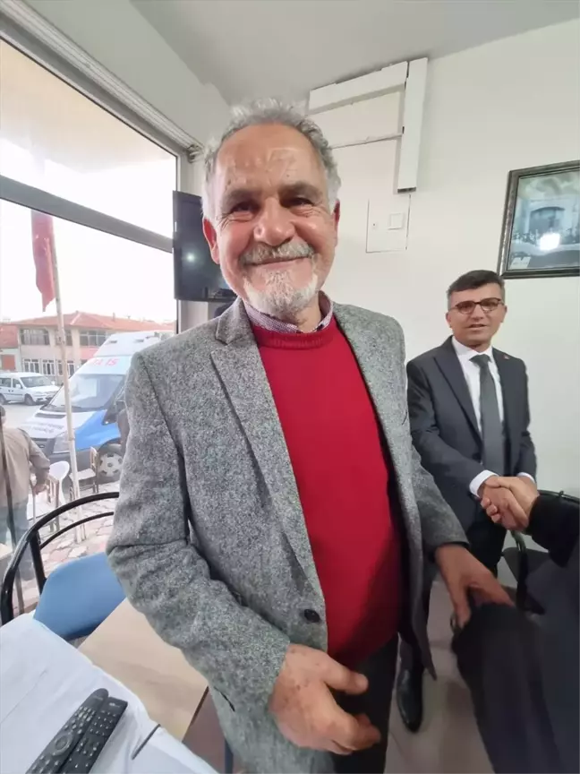 CHP Karamanlı İlçe Başkanlığı'nda Ali Hacıbeyoğlu ön seçimi kazandı