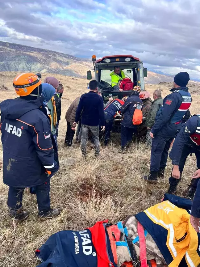 Sivas'ta mahsur kalan avcı AFAD tarafından kurtarıldı