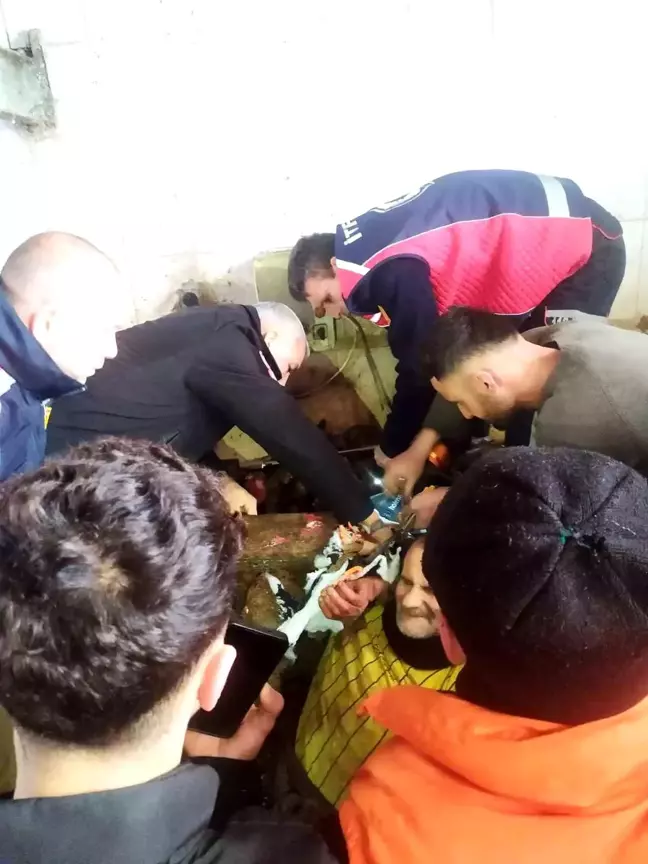 Iğdır'da mezbahada çalışan işçi kolunu makineye kaptırdı