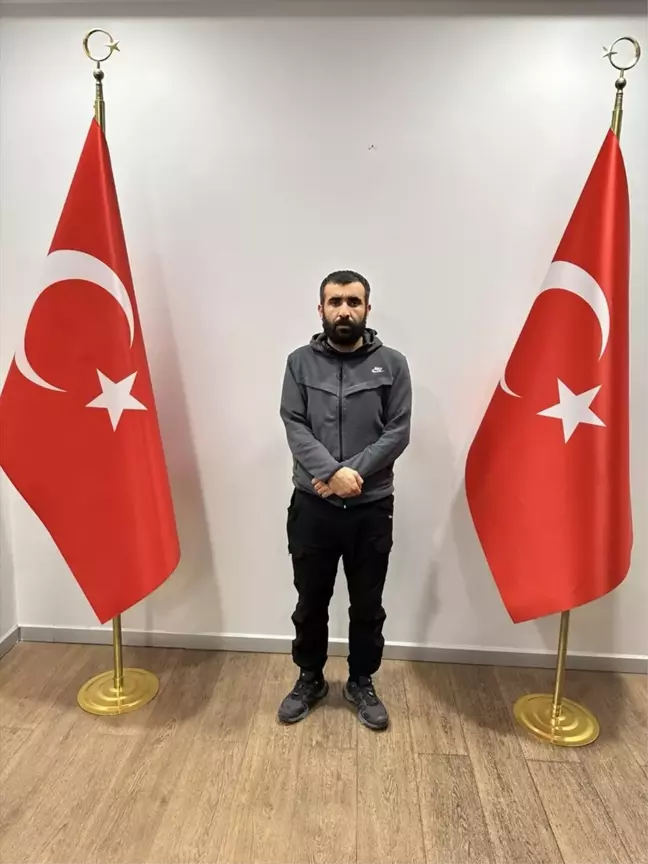 PKK/KCK Sözde Sorumlusu Avrupa'ya Kaçarken Yakalandı