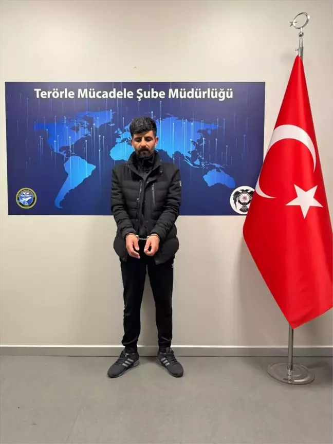 Terör örgütü üyesi Fransa'dan Türkiye'ye getirildi