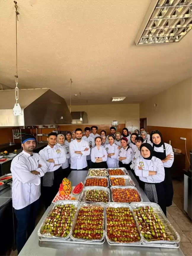 Halfeti'de Meyve Yemekleri Festivali Gerçekleştirildi