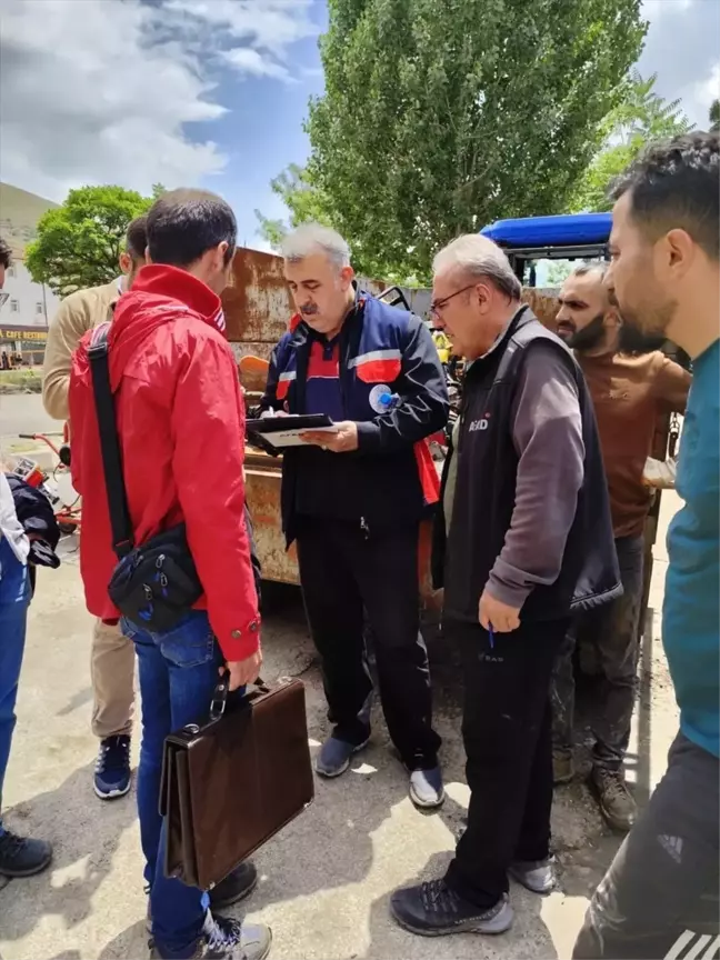 Divriği'de sel felaketi: Hasar tespit ve temizlik çalışmaları başlatıldı