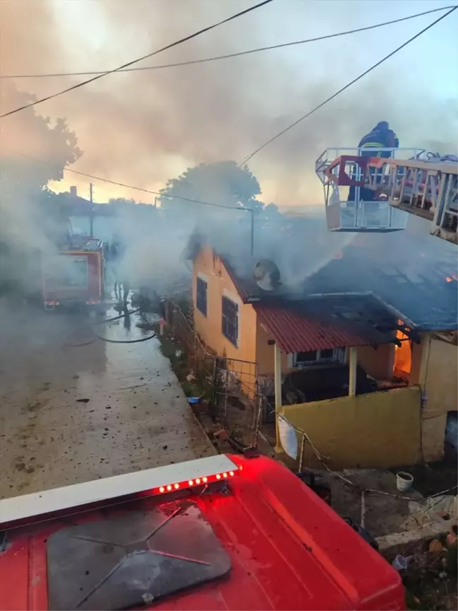 Samsun'un Ladik ilçesinde çıkan yangın söndürüldü