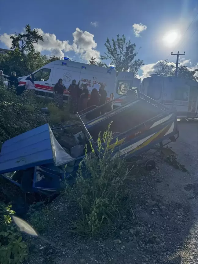 Tarım aracının devrilmesi sonucu 1 kişi öldü, 1 kişi yaralandı