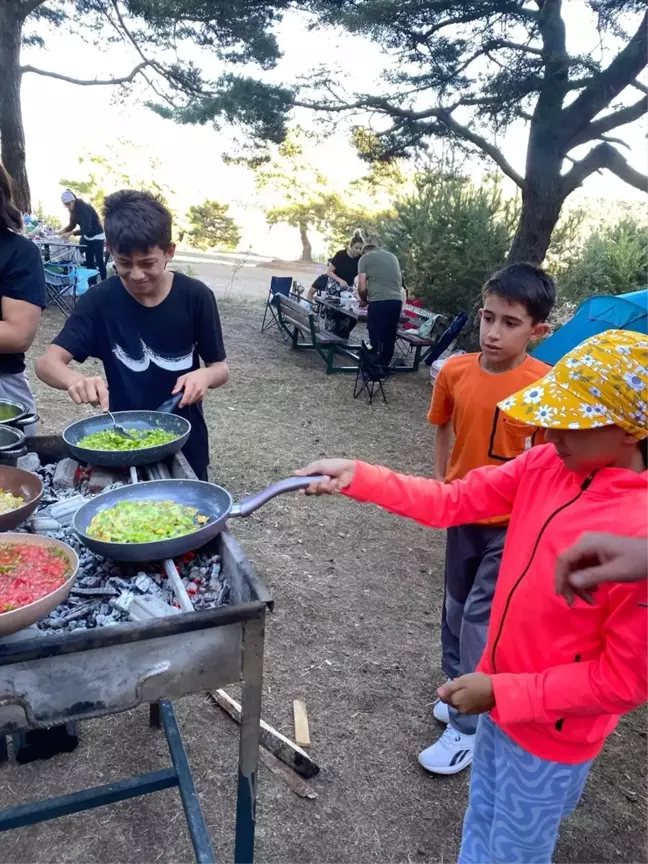 Tokat Niksar'da Aile Doğa Kampı Gerçekleştirildi